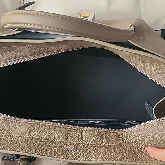 Lanvin GRAINED LEATHER BOGEY DAY BAG - Picture 7 of 13